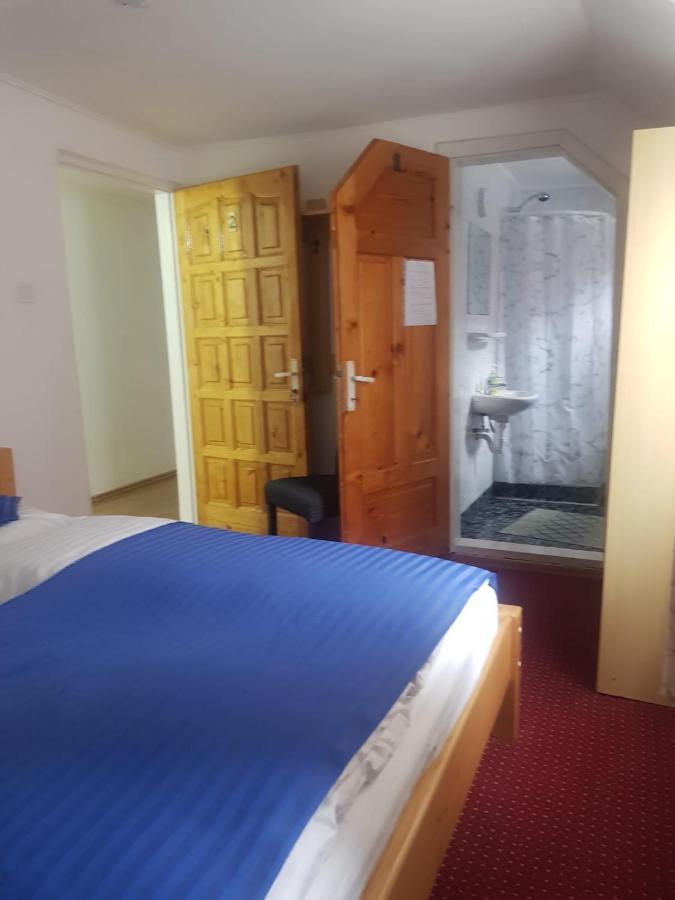 Pensiunea Casa Munteanu Rasnov エクステリア 写真